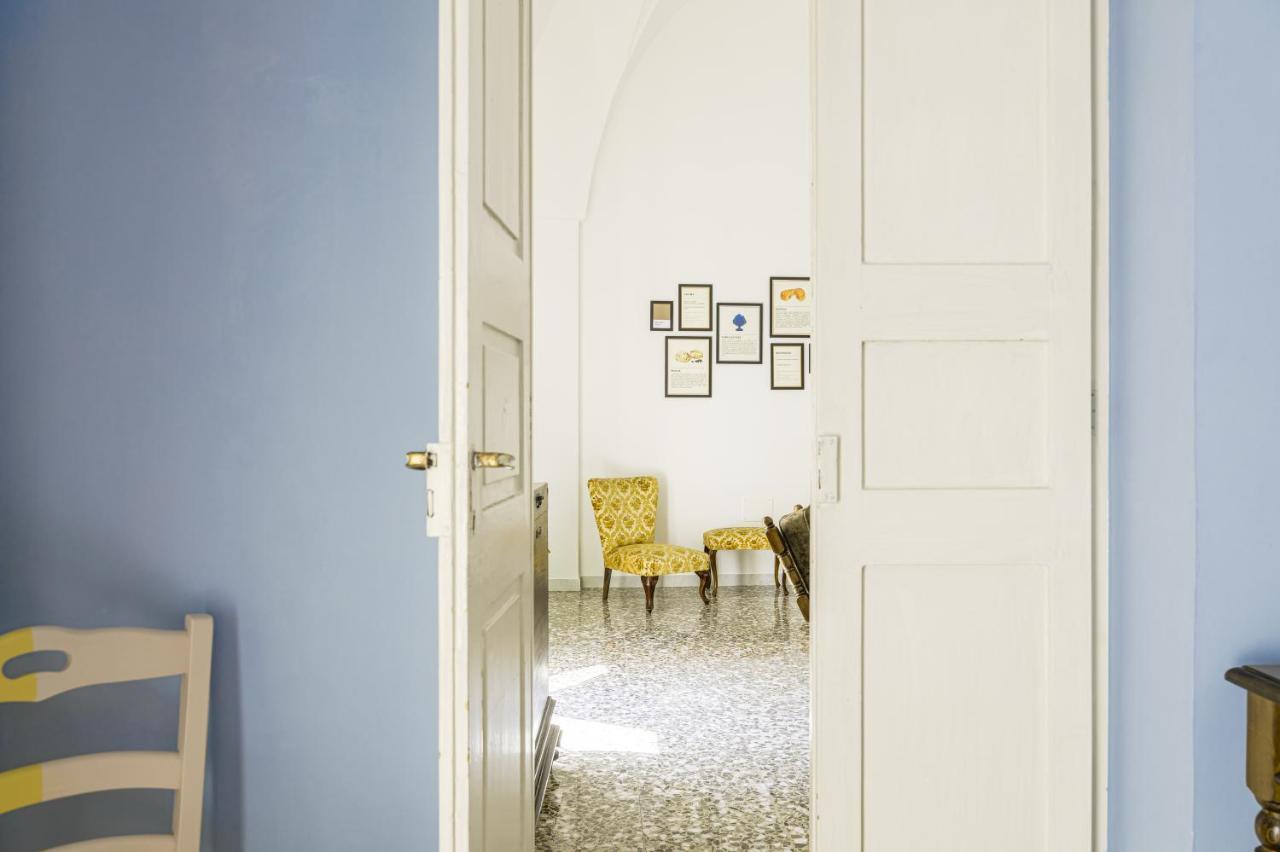 Palazzo Dante Bed & Breakfast Alliste Exterior foto