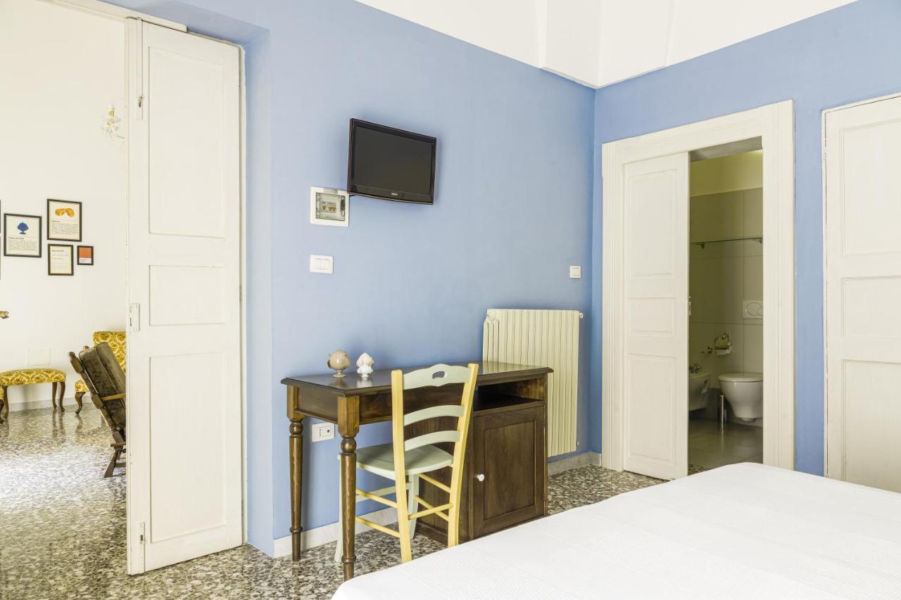 Palazzo Dante Bed & Breakfast Alliste Exterior foto