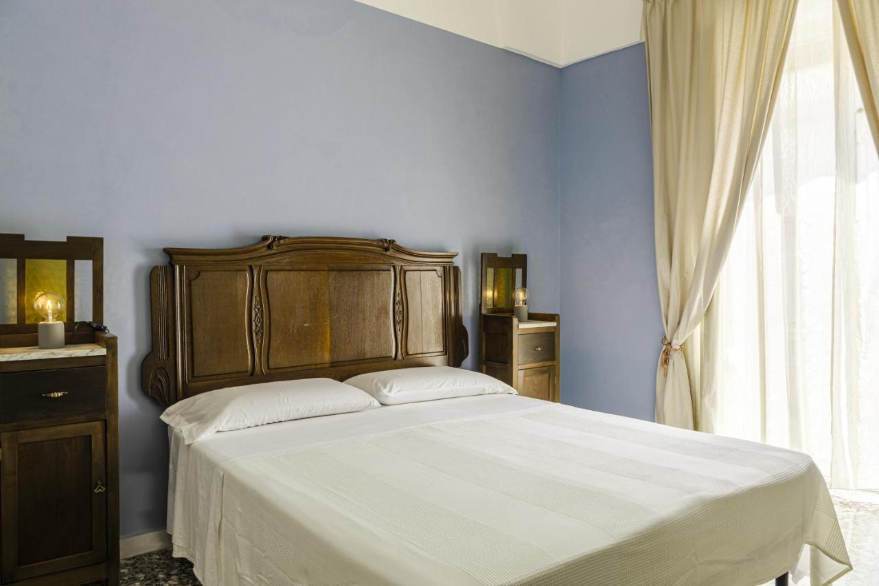 Palazzo Dante Bed & Breakfast Alliste Exterior foto