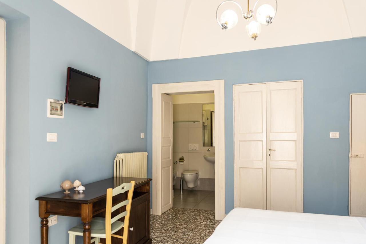 Palazzo Dante Bed & Breakfast Alliste Exterior foto