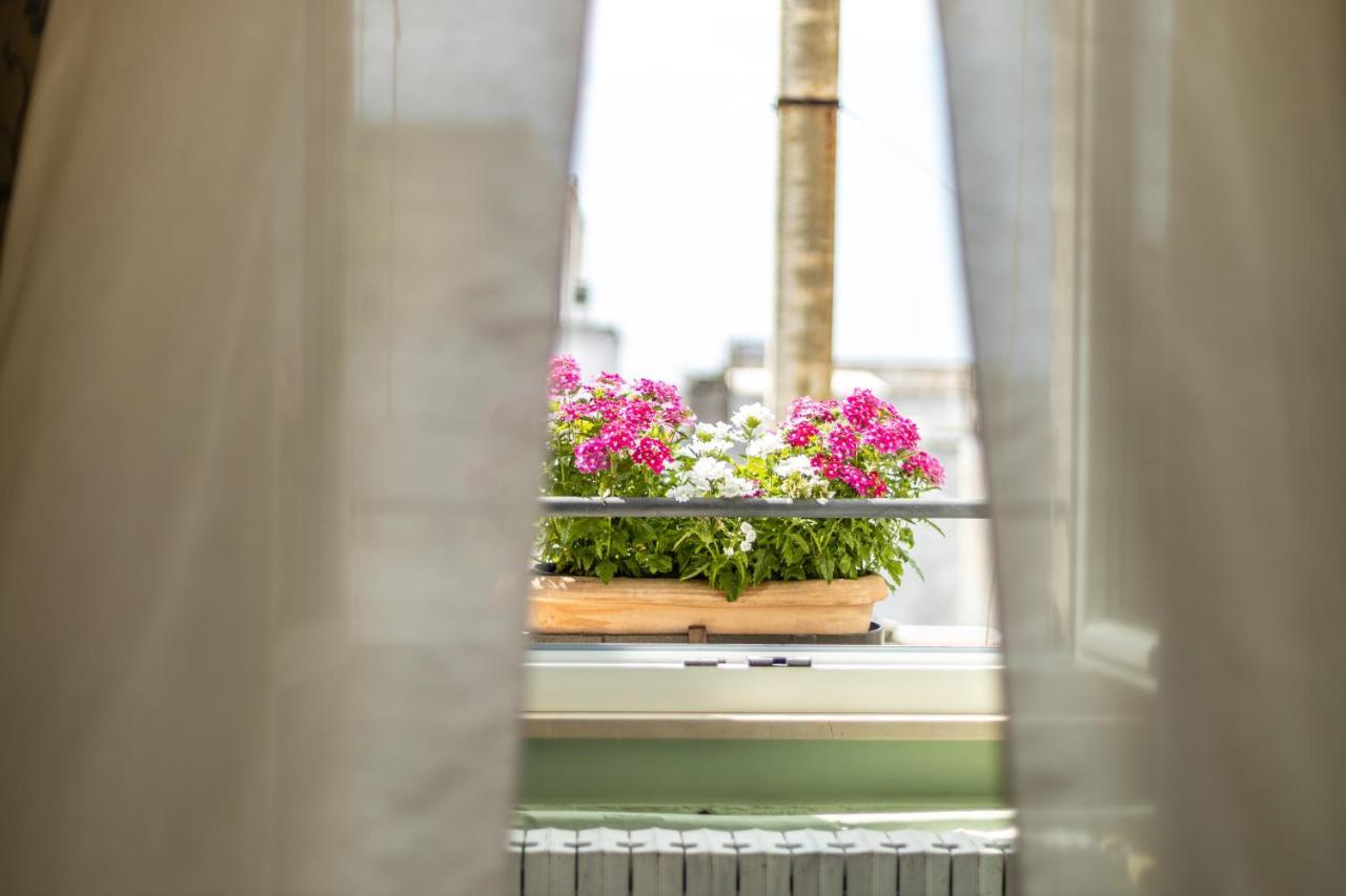 Palazzo Dante Bed & Breakfast Alliste Exterior foto