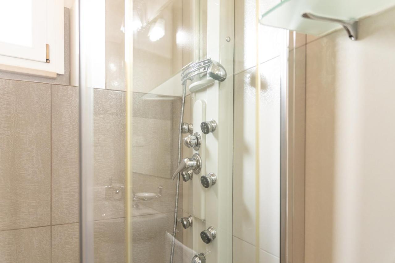 Palazzo Dante Bed & Breakfast Alliste Exterior foto