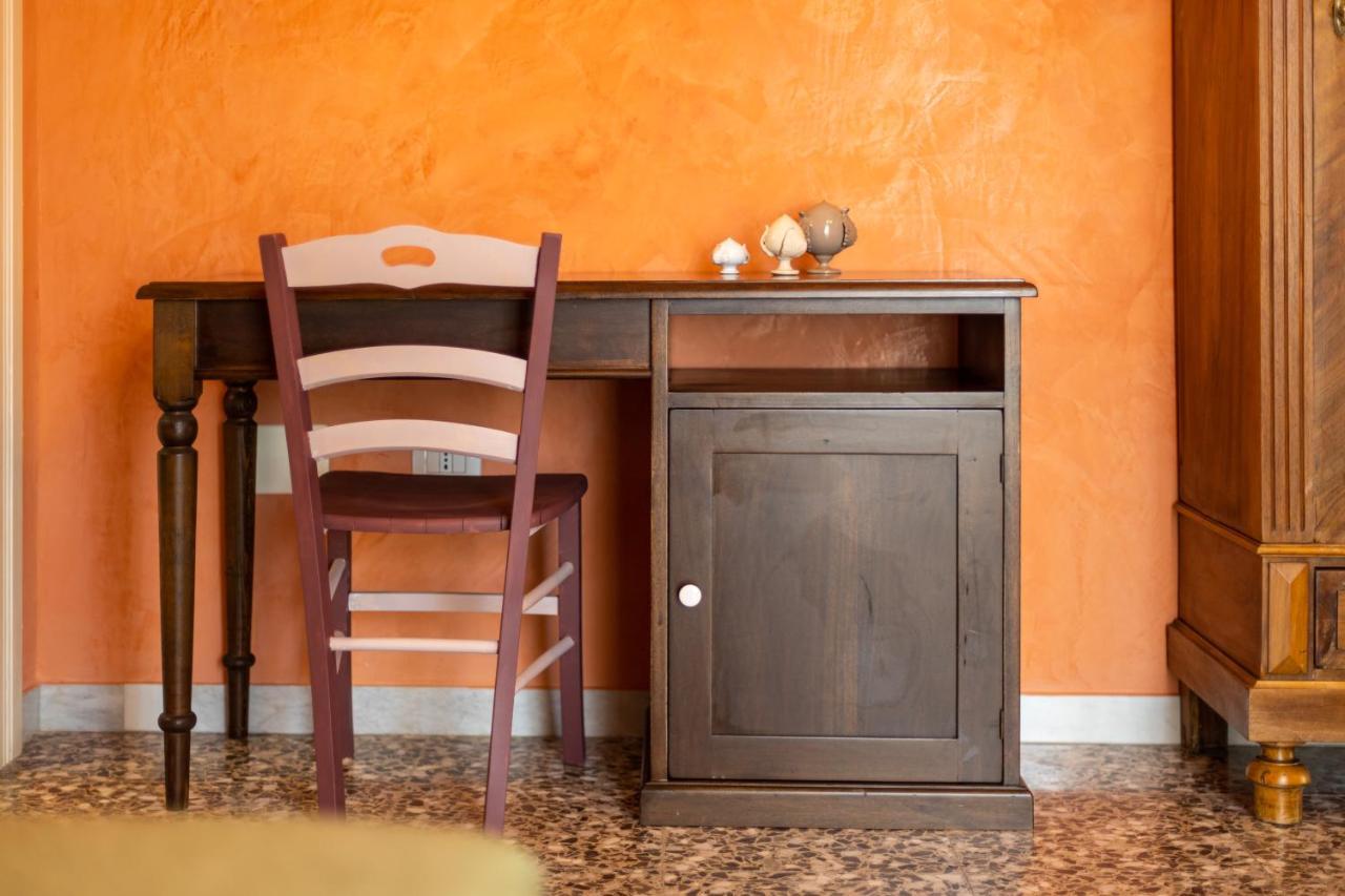 Palazzo Dante Bed & Breakfast Alliste Exterior foto
