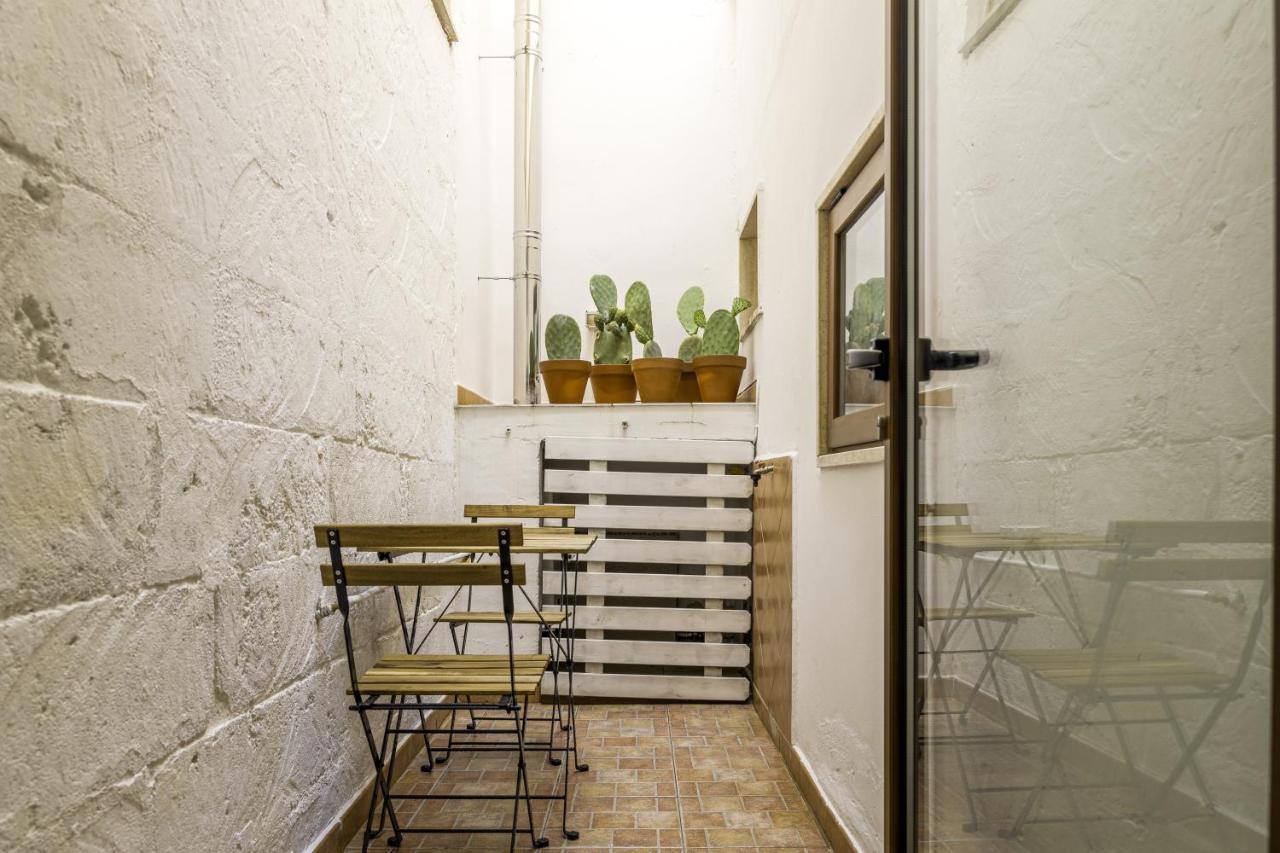 Palazzo Dante Bed & Breakfast Alliste Exterior foto